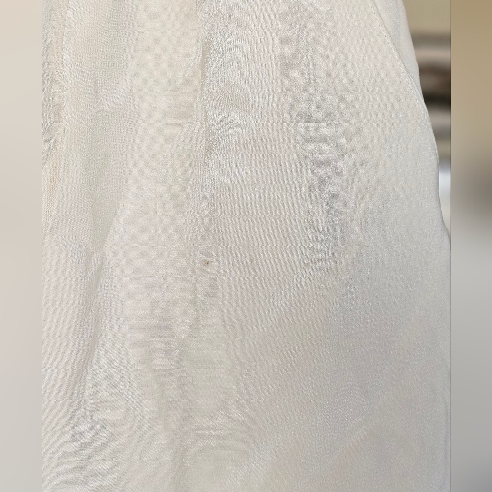 Reformation VTG Ivory Silk High-Waist Trouser Shorts - Picture 4 of 9
